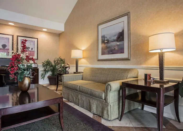 Quality Inn Waynesboro
