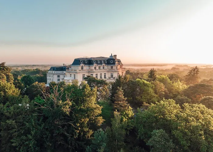 Intercontinental Hotels Chantilly Chateau Mont Royal By Ihg