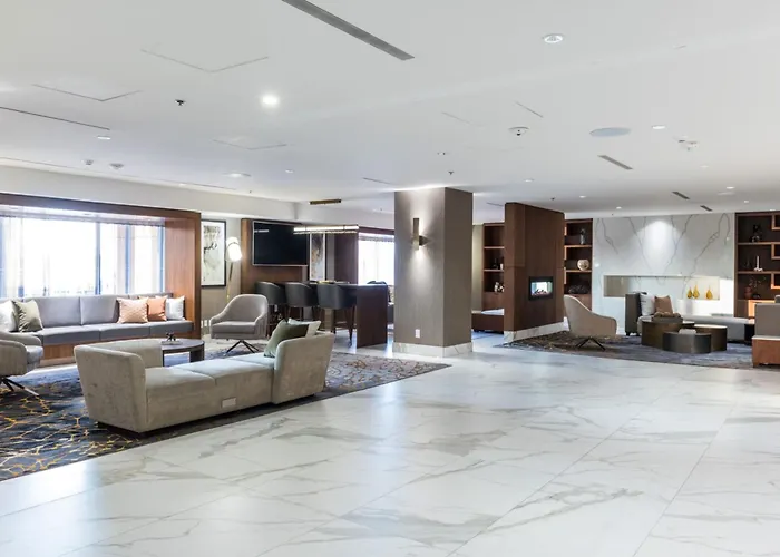 Crowne Plaza Airport By Ihg