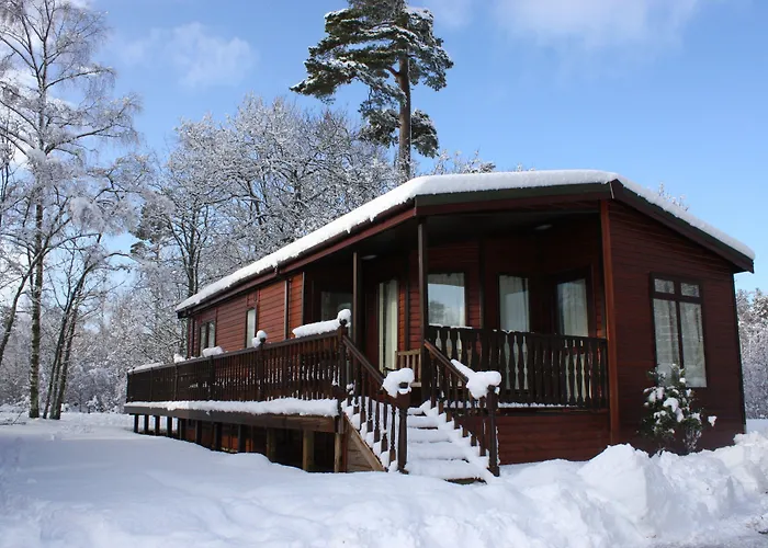Loch Kinord Hotel