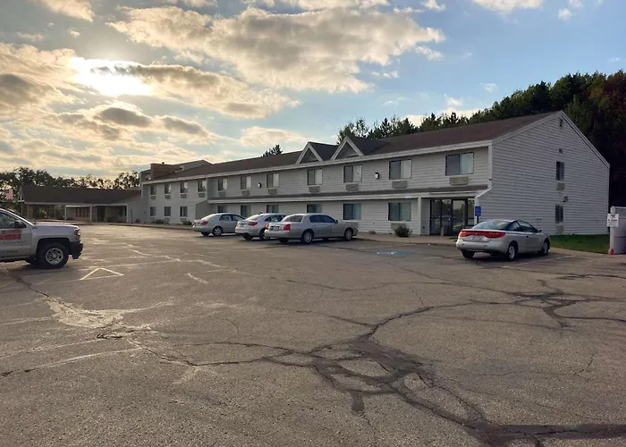 Motel 6 Norway Mi
