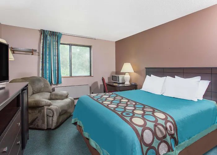Super 8 By Wyndham Mn