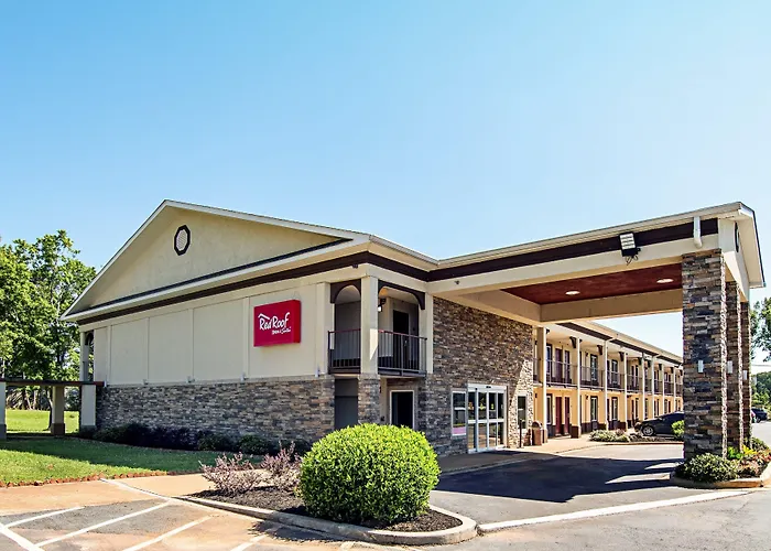 Red Roof Inn & Suites Greenwood, Sc