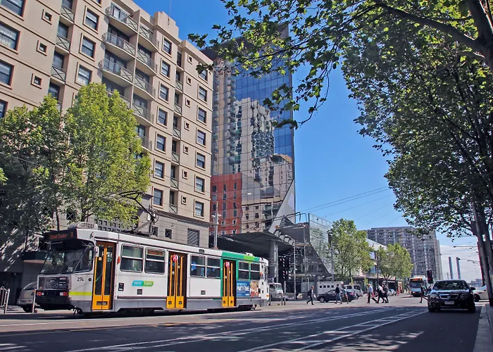 Harbourview Apartment Hotel