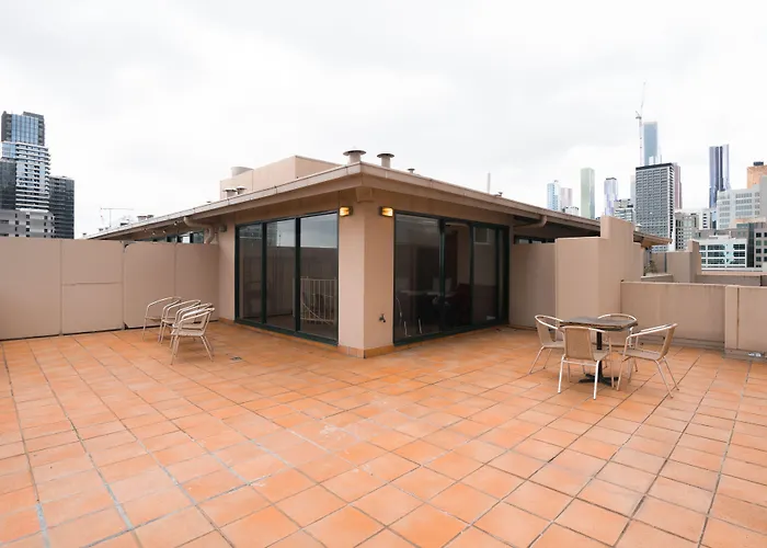 Harbourview Apartment Hotel