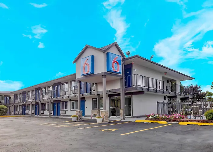 Motel 6-Oshkosh, Wi