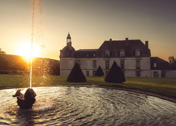 Le Château D'Etoges - Les Collectionneurs