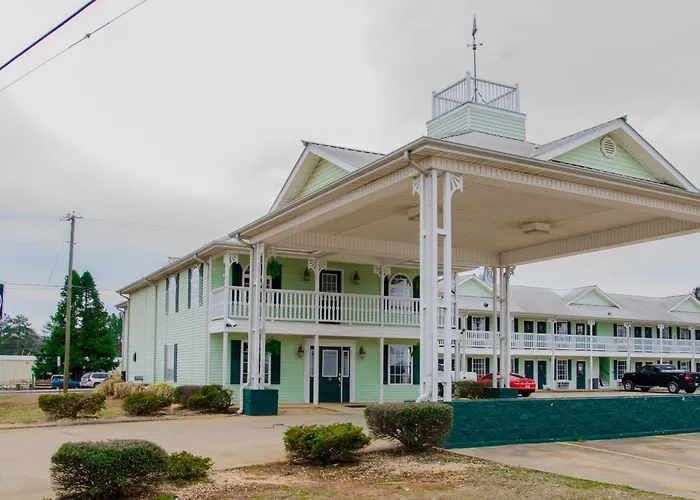 Key West Inn - Childersburg