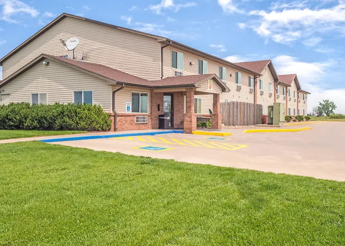 Super 8 By Wyndham Nebraska City