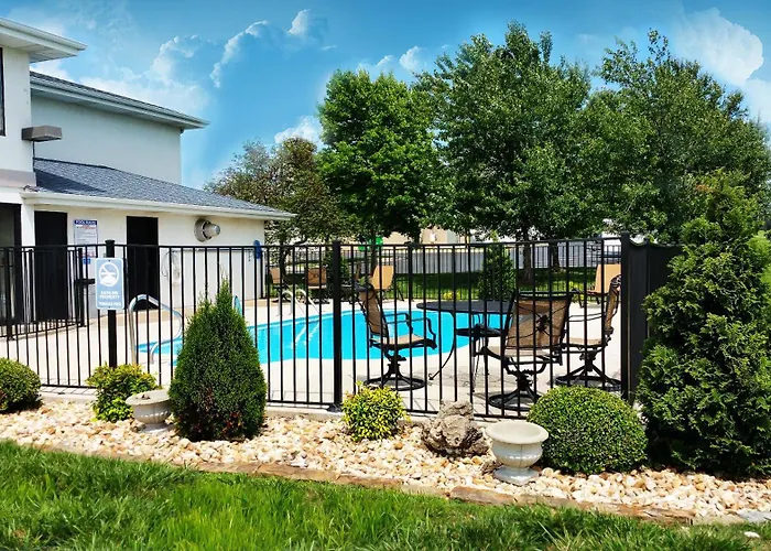 Days Inn By Wyndham Battlefield Rd/Hwy 65