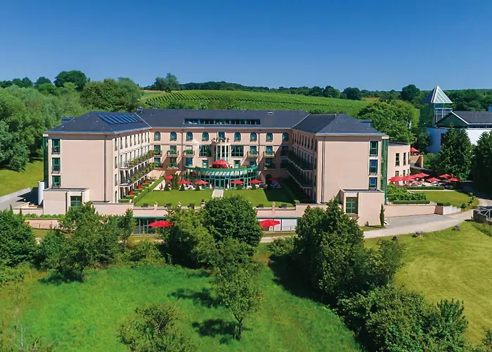 Victor'S Residenz-Hotel Schloss Berg
