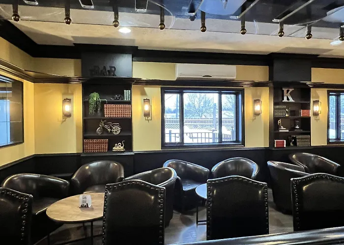 Super 8 By Wyndham Kirkland Lake