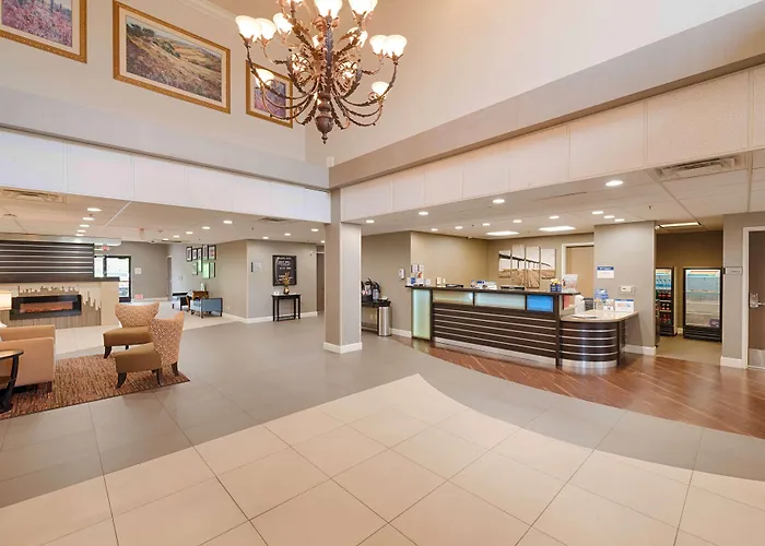Best Western Plus Delta Inn & Suites