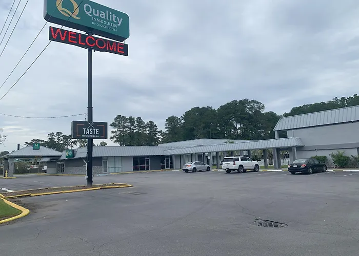 Quality Inn & Suites Hardeeville - Savannah North
