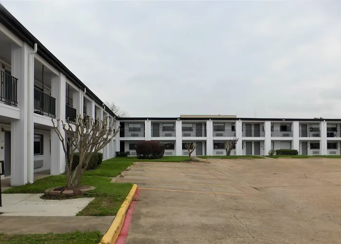 Red Roof Inn Houston - Jersey Village