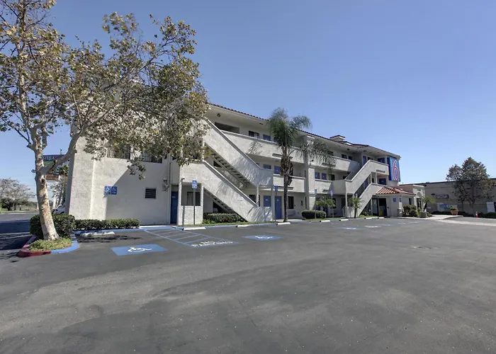 Motel 6-Bellflower, Ca - Los Angeles
