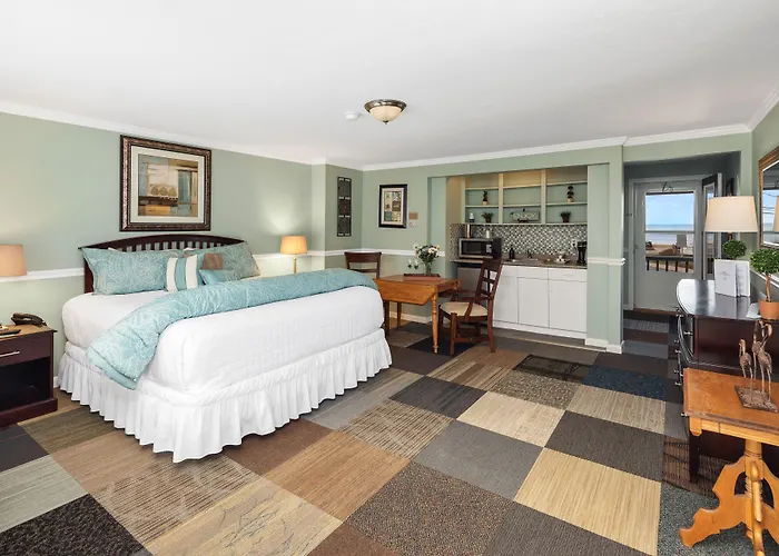 Ocean Inn On Nantasket Beach
