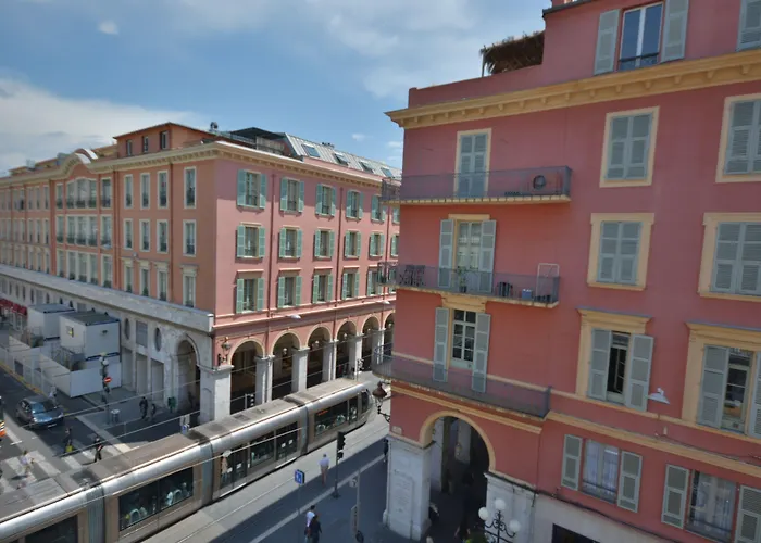 Hôtel Univers