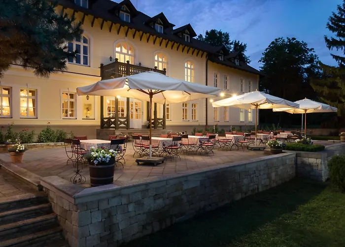 Castle Hotel Grof Degenfeld Superior