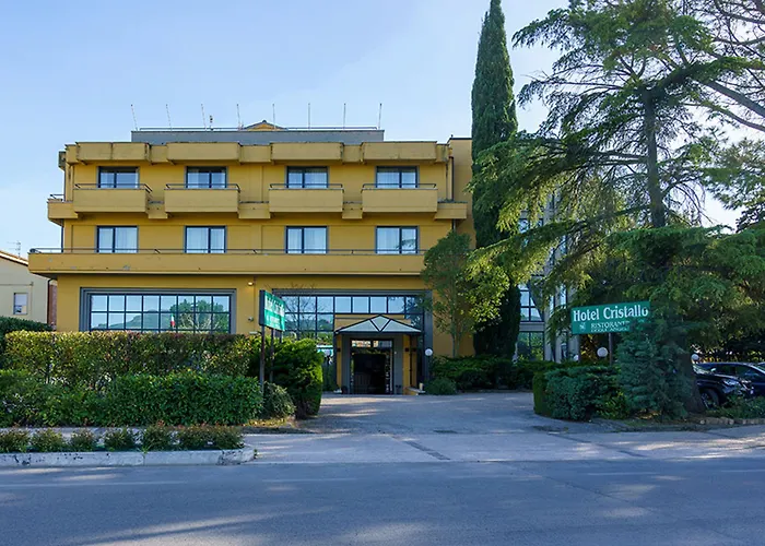 Hotel Cristallo Assise