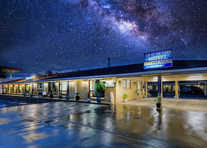 Top Of The Town Motel