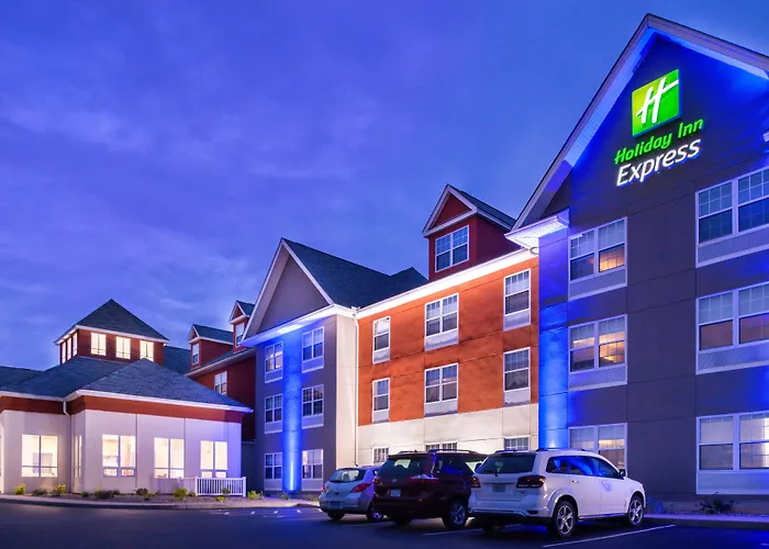 Holiday Inn Express Mystic By Ihg