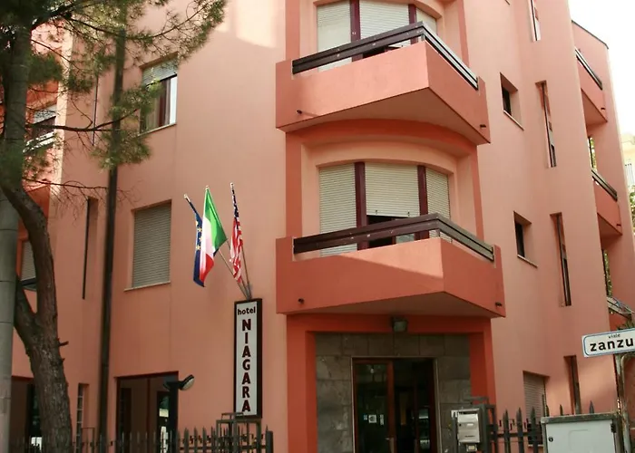 Hotel Niagara
