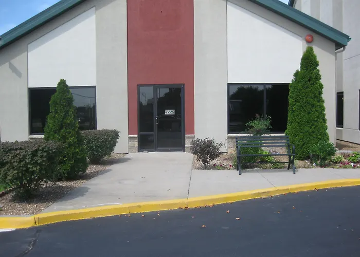 Best Western Plus Springfield Airport Inn
