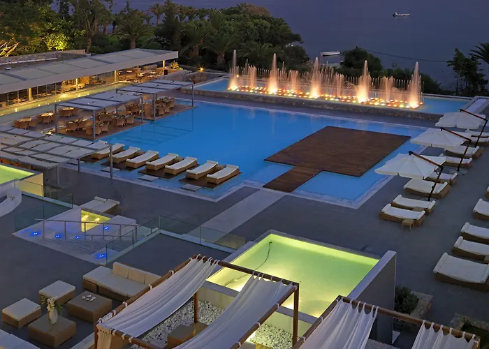 Out Of The Blue Resort & Spa Agia Pelagia 