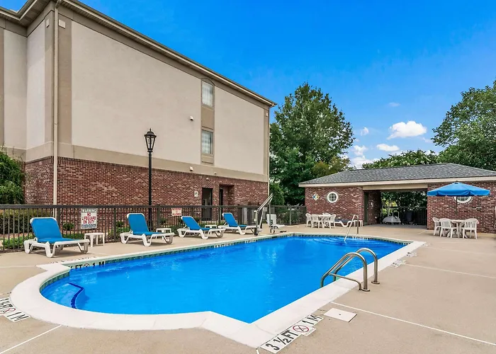 Sleep Inn & Suites Smithfield Near I-95