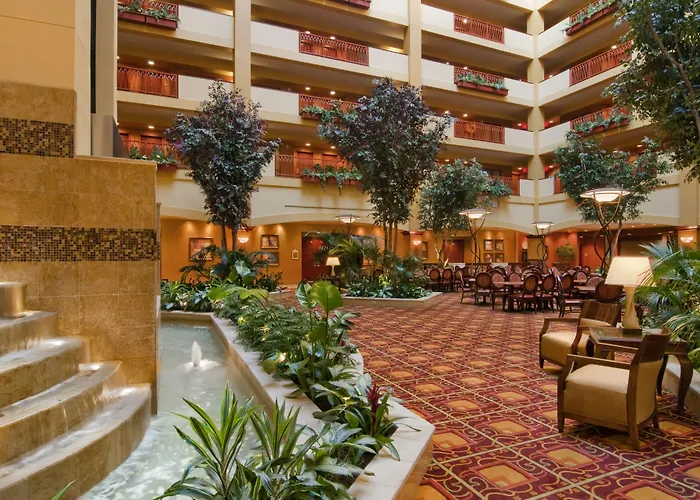 Embassy Suites By Hilton Convention Center