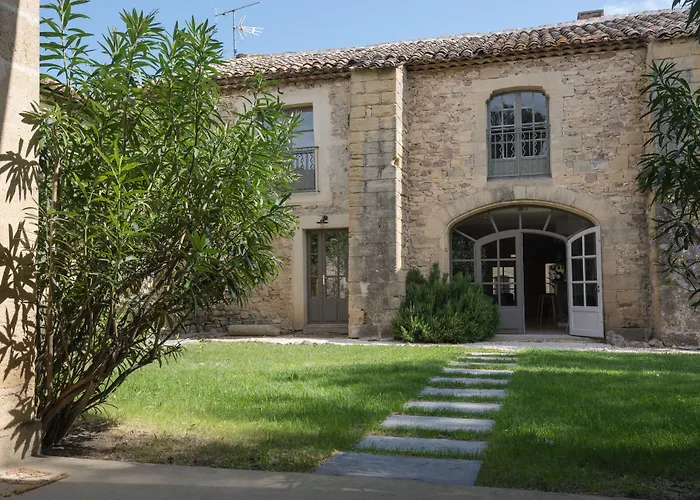 Hotel & Restaurant De Charme - La Begude Saint-Pierre