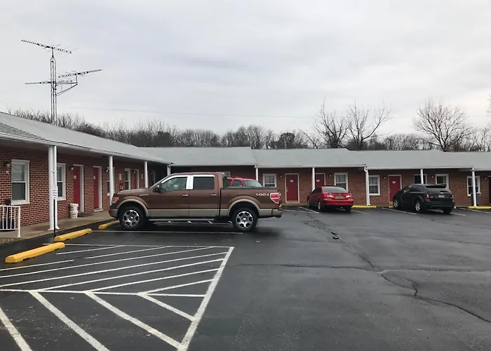 The Boston Inn