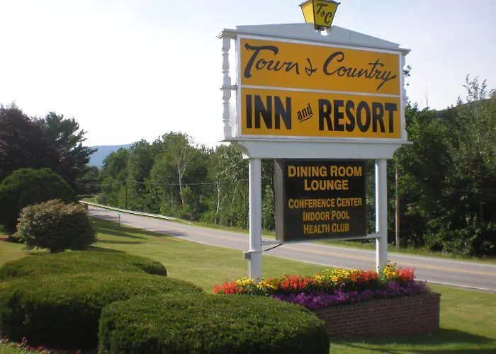 Town & Country Inn &