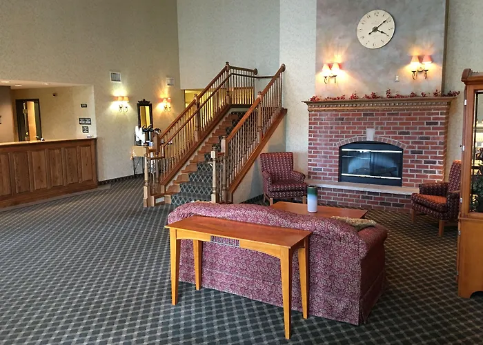 Americinn By Wyndham Fulton Clinton