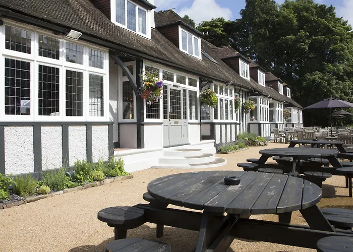 Dartbridge Inn By Greene King Inns