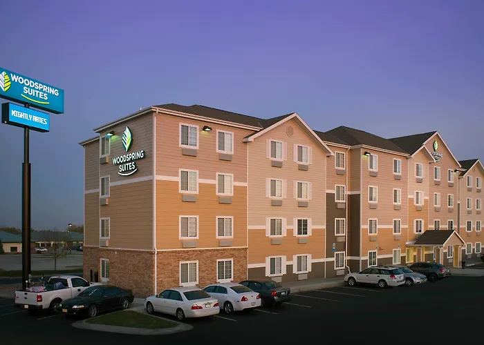 Woodspring Suites Lincoln Northeast I-80