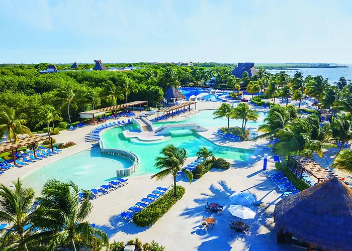 Bluebay Grand Esmeralda