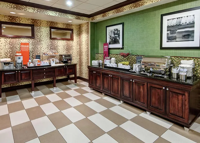 Hampton Inn Cambridge