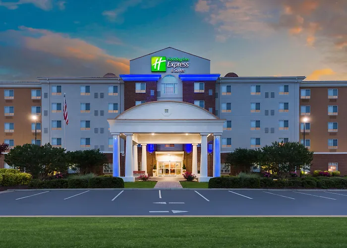 Holiday Inn Express And Suites - Petersburg - Fort Lee By Ihg