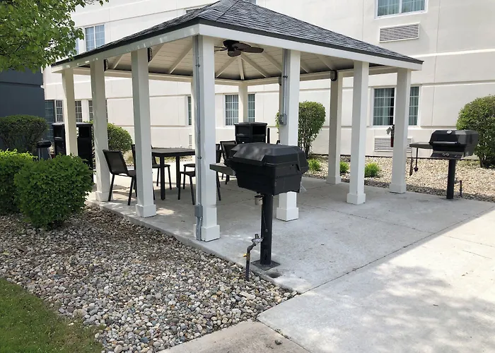 Candlewood Suites Fort Wayne - Nw By Ihg