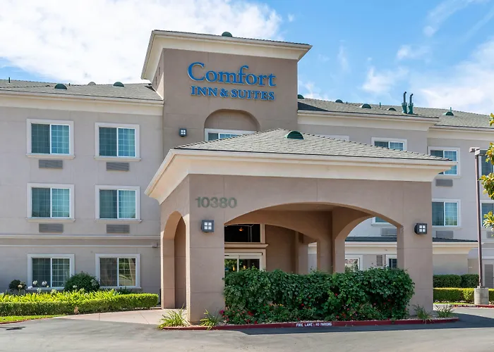 Comfort Inn & Suites Galt - Lodi North
