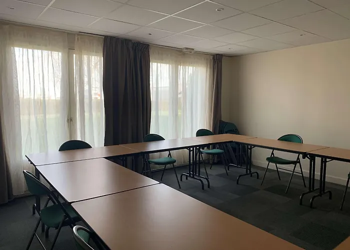 Kyriad Chateauroux - Saint-Maur