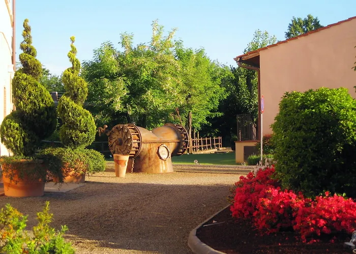 Lhp Resort