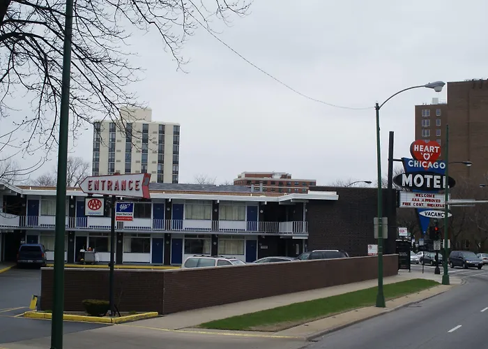 Heart O' Chicago Motel
