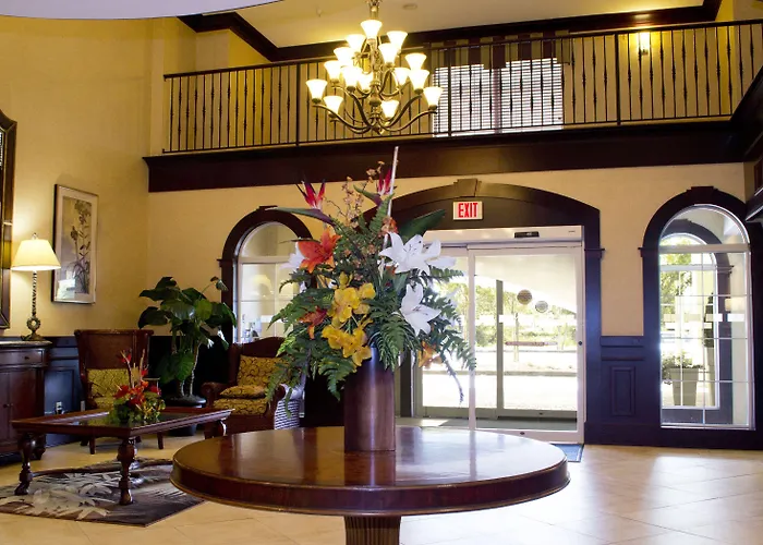 Holiday Inn Express East By Ihg