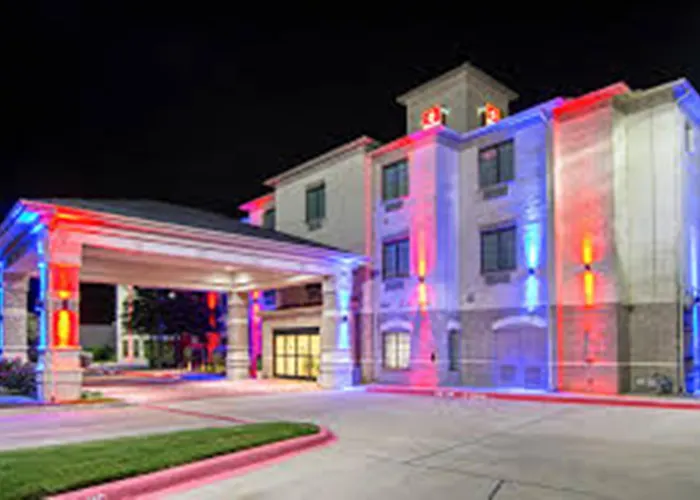 Clarion Inn & Suites Weatherford South