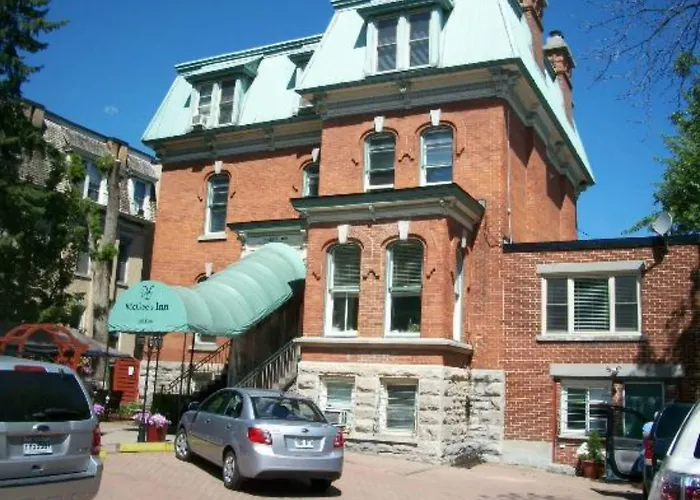 Mcgee'S Inn