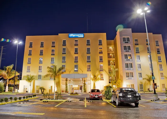 City Express By Marriott Celaya Parque