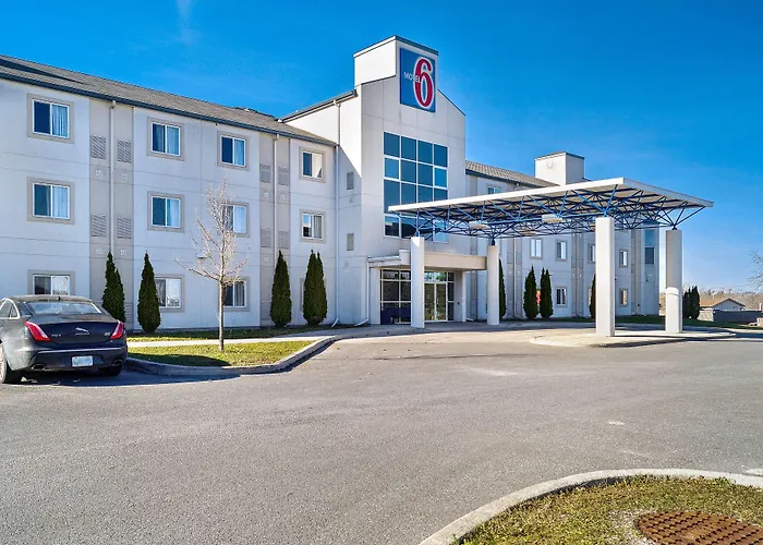 Motel 6-Peterborough, On